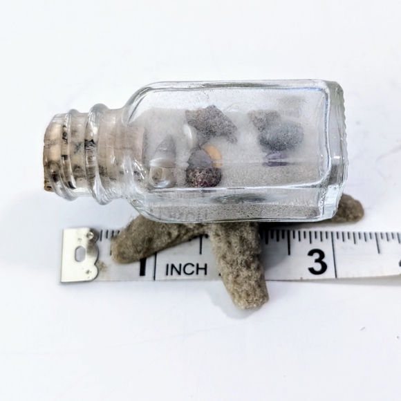 Seashore In A Bottle - Picture 2 of 5